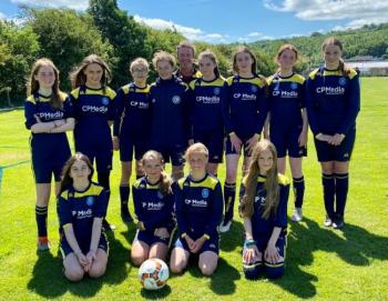 girlsu13football.gallery